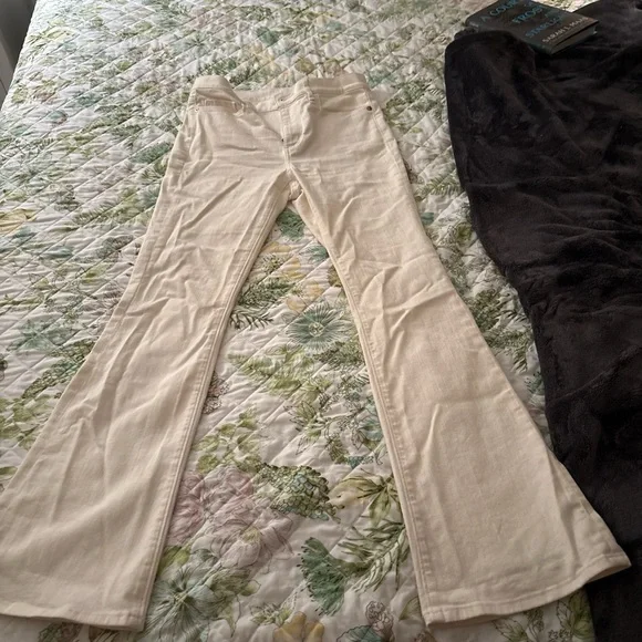 LOFT Cream Flare & Wide Leg Jeans - Picture 2 of 5